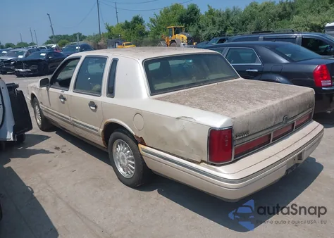 1996 Lincoln Town Car Sgn/Dmnd Anv/Cypress/Jn из США, поврежденный, VIN 1LNLM82W8TY707897